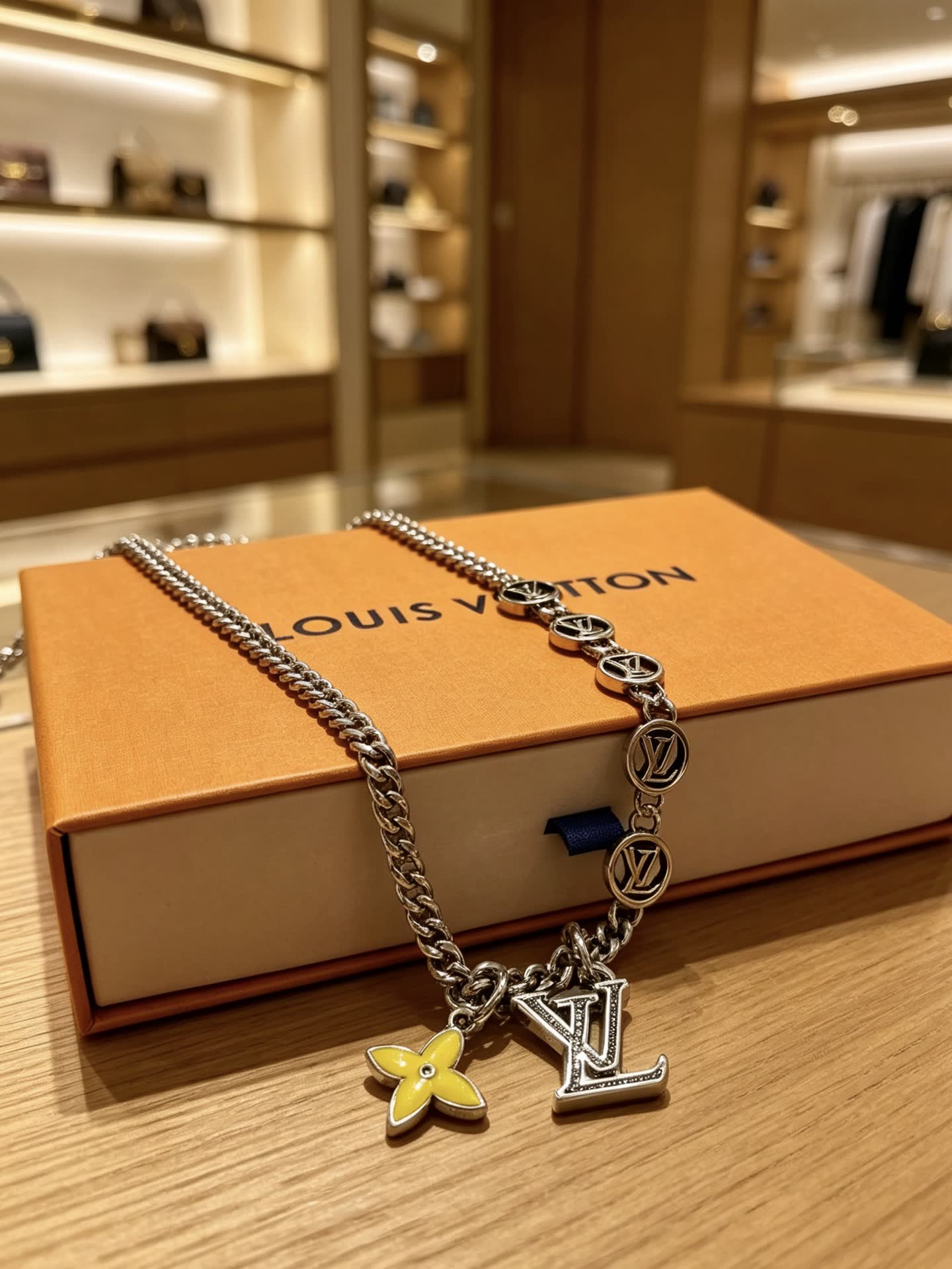 Louis Vuitton Silver Chain Necklace with Monogram and Flower Design